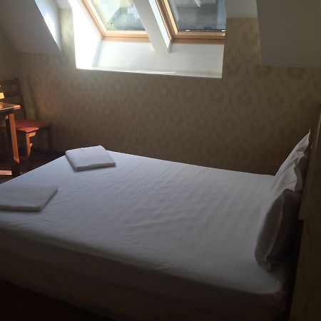 Irish Hotel Szumen Zewnętrze zdjęcie