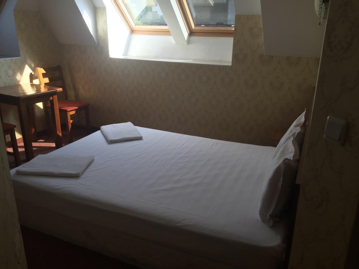 Irish Hotel Szumen Zewnętrze zdjęcie